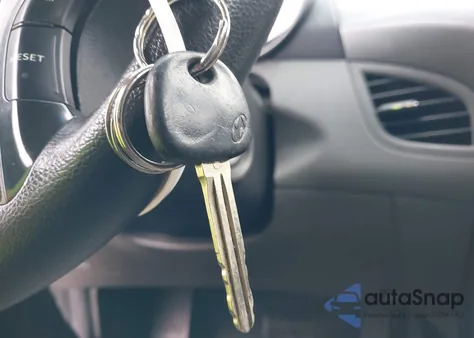 2013 Hyundai Elantra Gls z USA, uszkodzony, nr VIN KMHDH4AEXDU018009